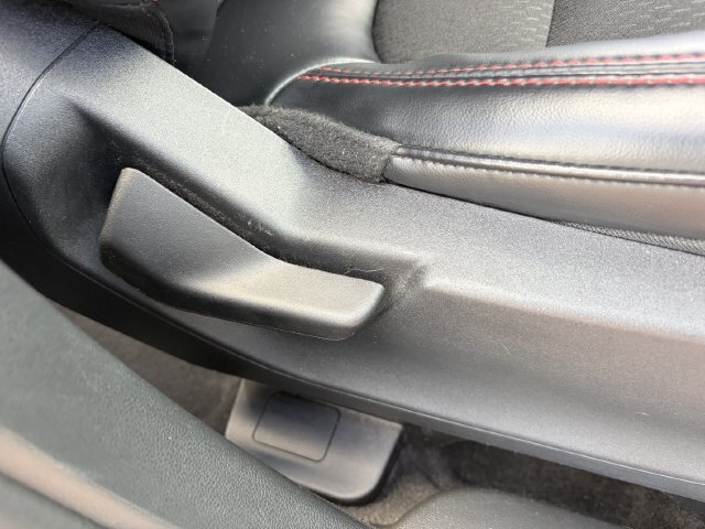 Used 2025 Ford Escape ST-Line Select AWD/4WD image 12