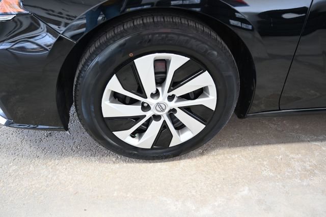 Used 2024 Nissan Altima 2.5 S image 29