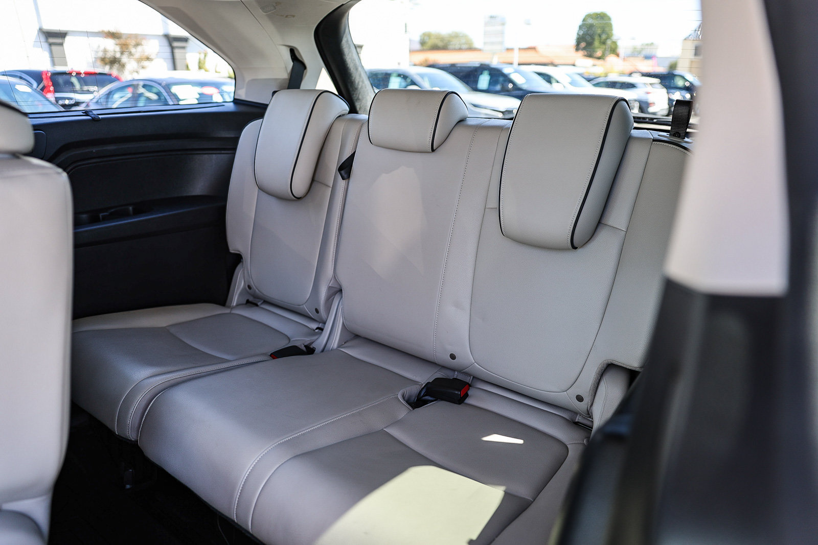 Certified 2025 Honda Odyssey Touring image 11