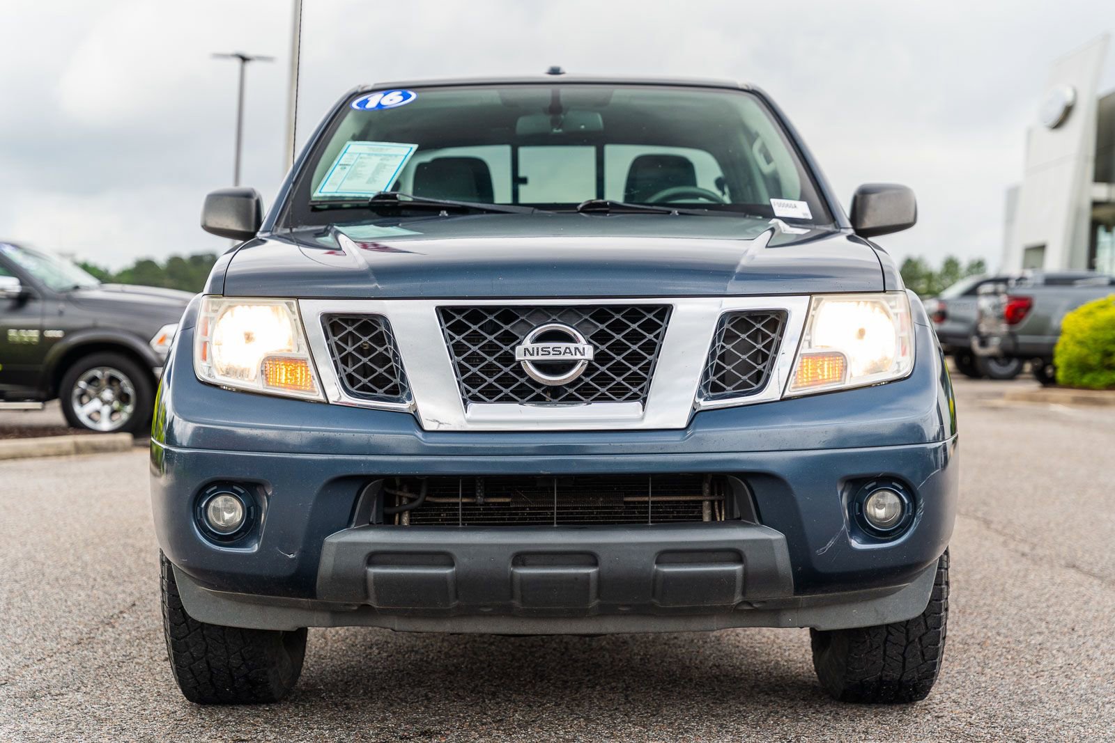 Used 2016 Nissan Frontier SV w/ SV Value Truck Package RWD video 2