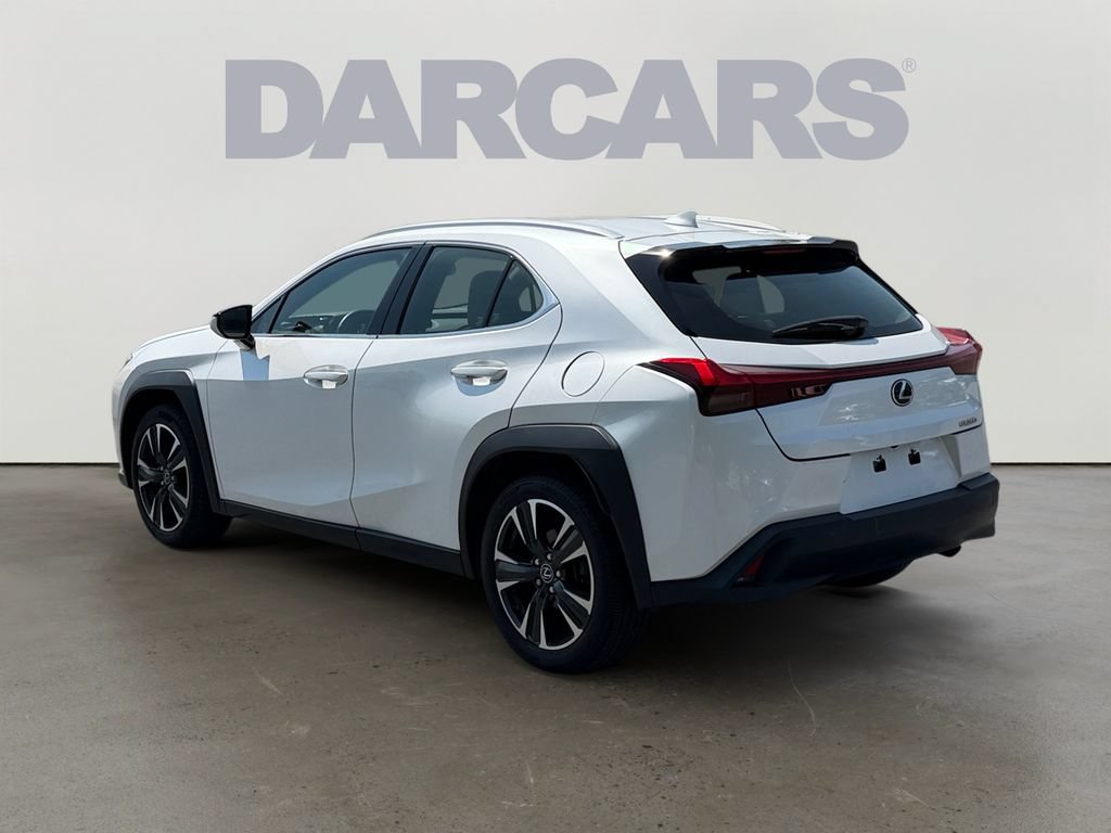 Used 2020 Lexus UX 200 w/ Accessory Package 2 FWD image 5