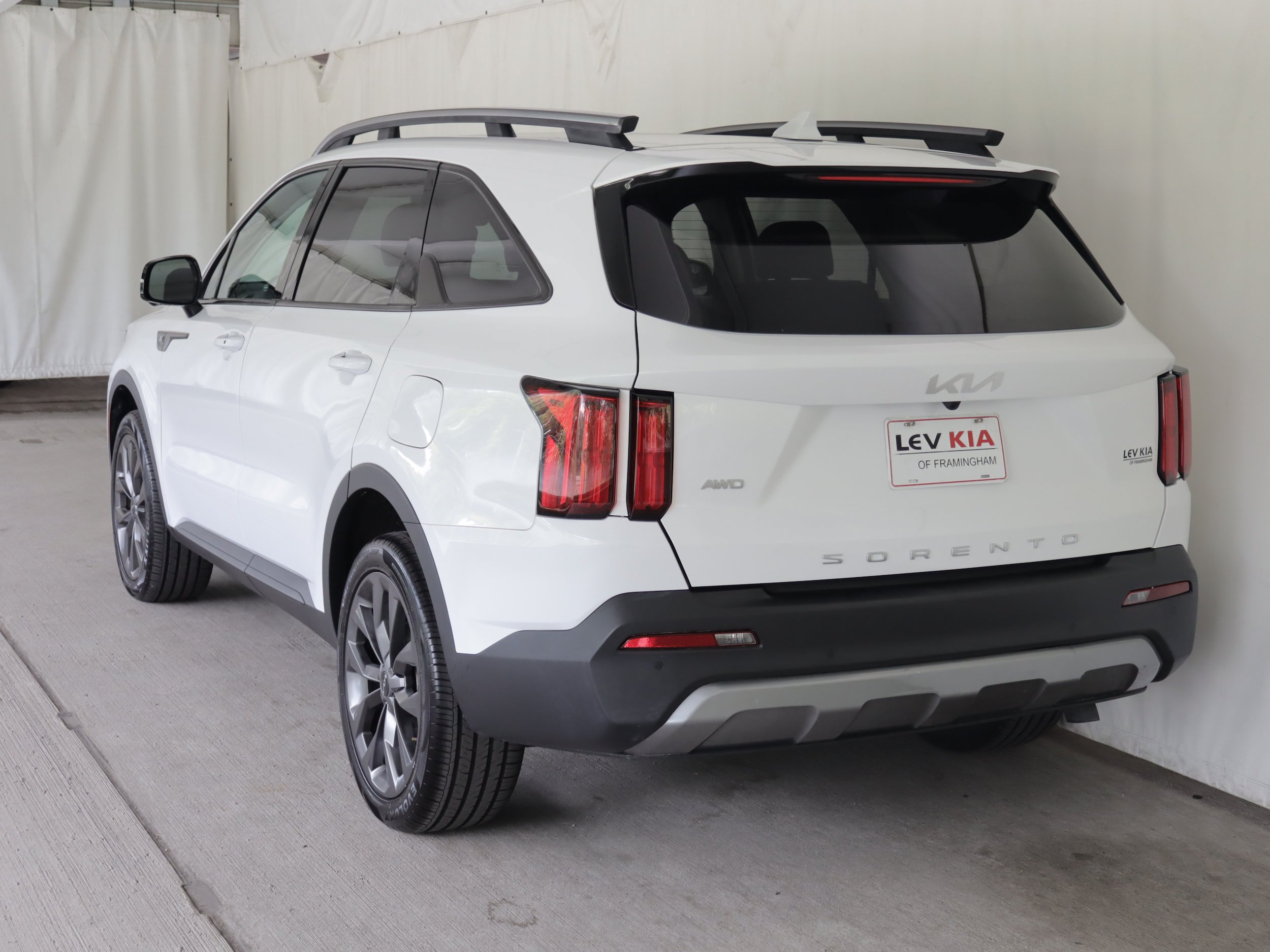 Used 2022 Kia Sorento SX Prestige w/ Rust Color Package AWD/4WD image 26