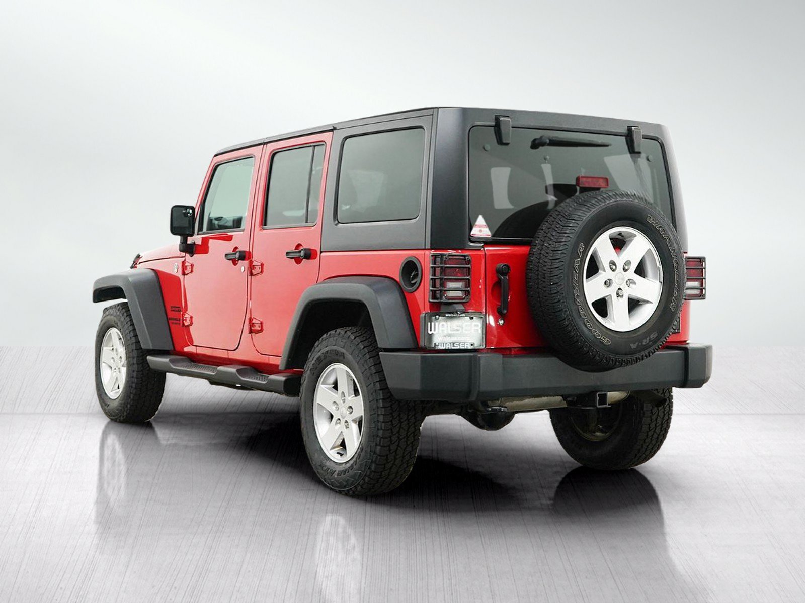 Used 2015 Jeep Wrangler Unlimited Sport w/ Quick Order Package 24S AWD/4WD image 3