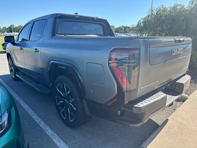 Used 2026 GMC Sierra EV Denali AWD/4WD image 2