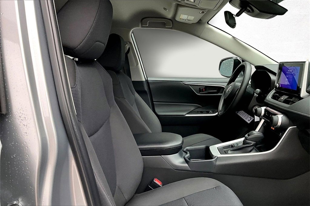 New 2025 Toyota RAV4 LE image 8
