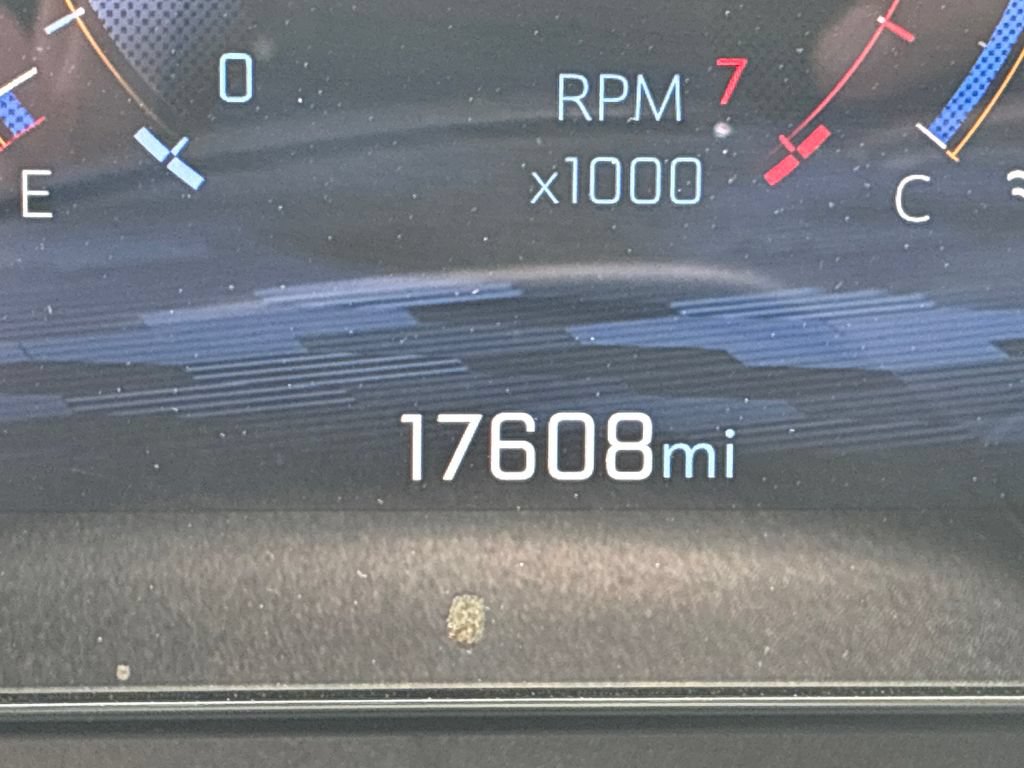 Used 2026 Chevrolet Equinox LT AWD/4WD image 18