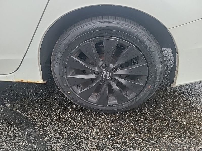 Used 2013 Honda Accord EX-L image 9