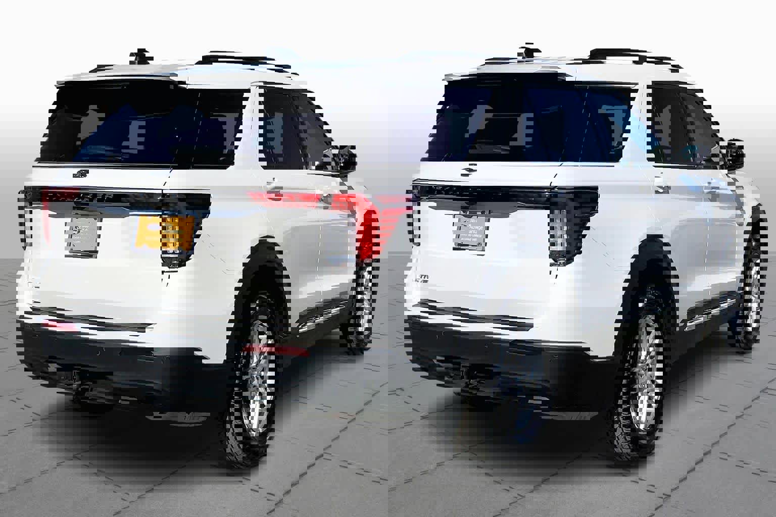Certified 2025 Ford Explorer Active image 12