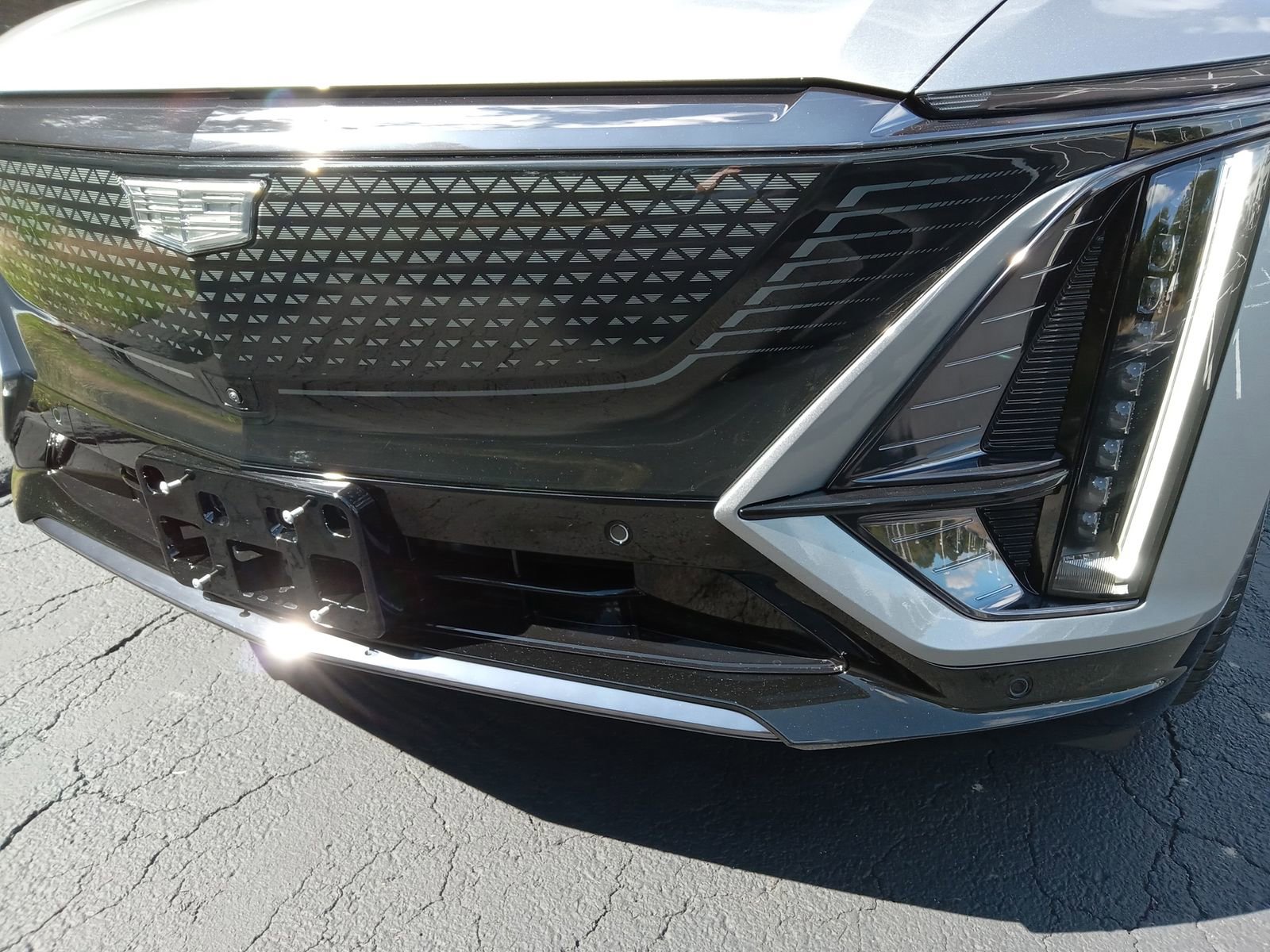 New 2025 Cadillac Lyriq Sport image 7