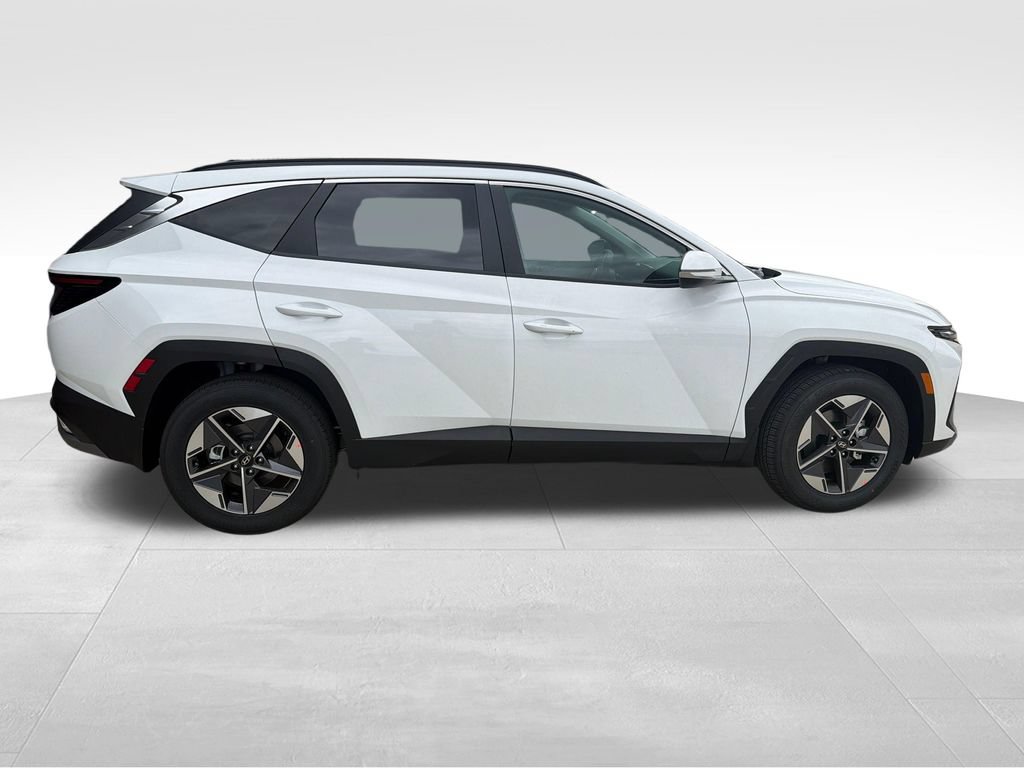 New 2026 Hyundai Tucson SEL FWD image 8