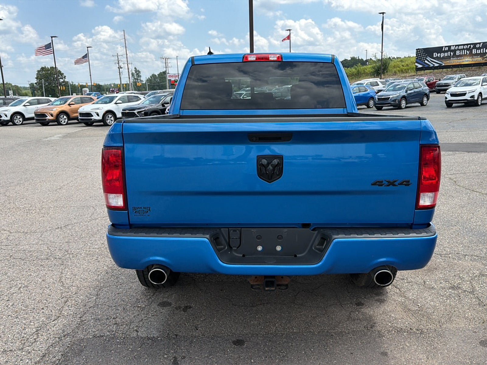 Used 2019 RAM 1500 Express w/ Hydro Blue Sport Package AWD/4WD image 5