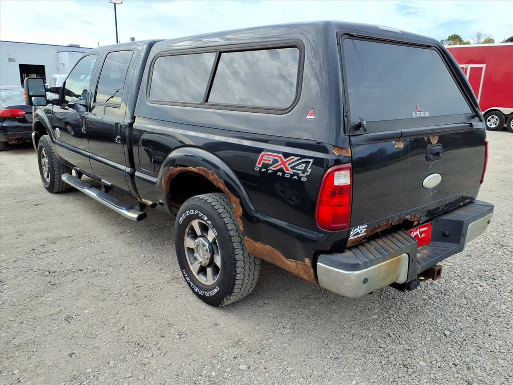 Used 2012 Ford F250 Lariat w/ Lariat Interior Pkg image 3