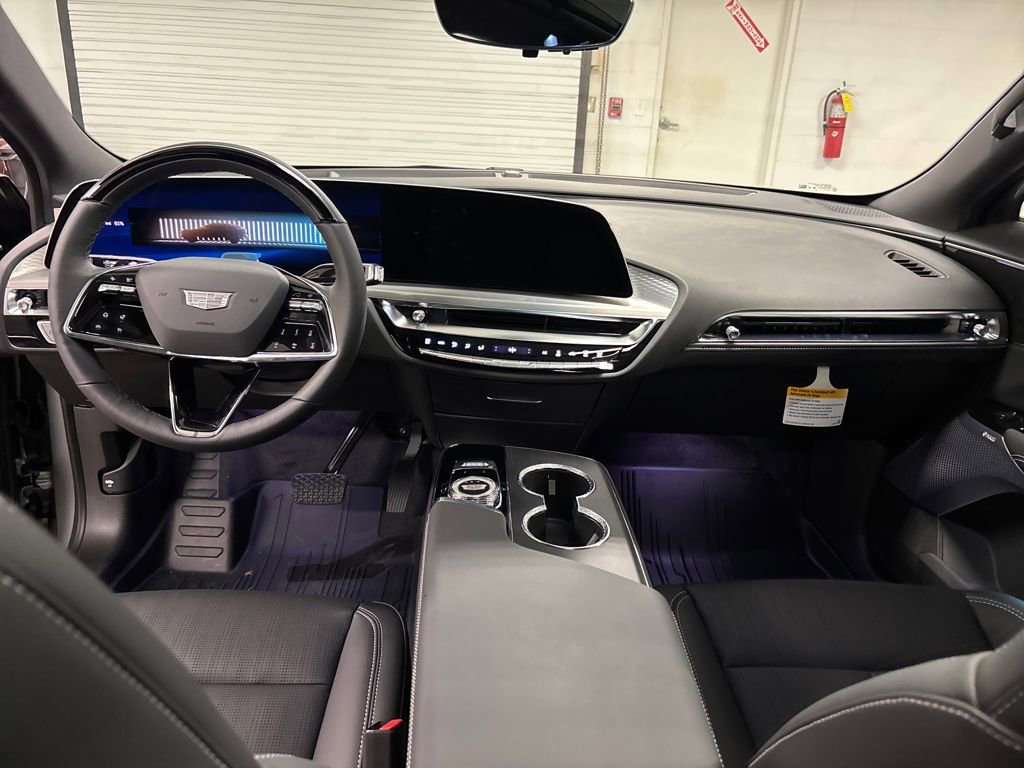 New 2026 Cadillac Lyriq Premium Sport image 33