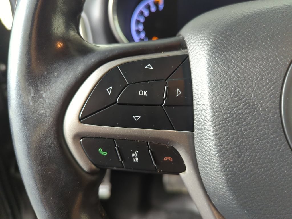 Used 2021 Jeep Grand Cherokee Laredo X RWD image 27