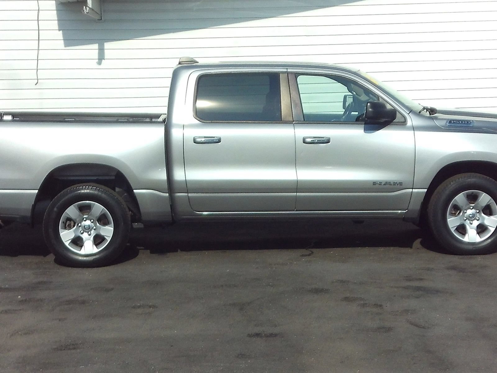 Used 2019 RAM 1500 Big Horn AWD/4WD image 9