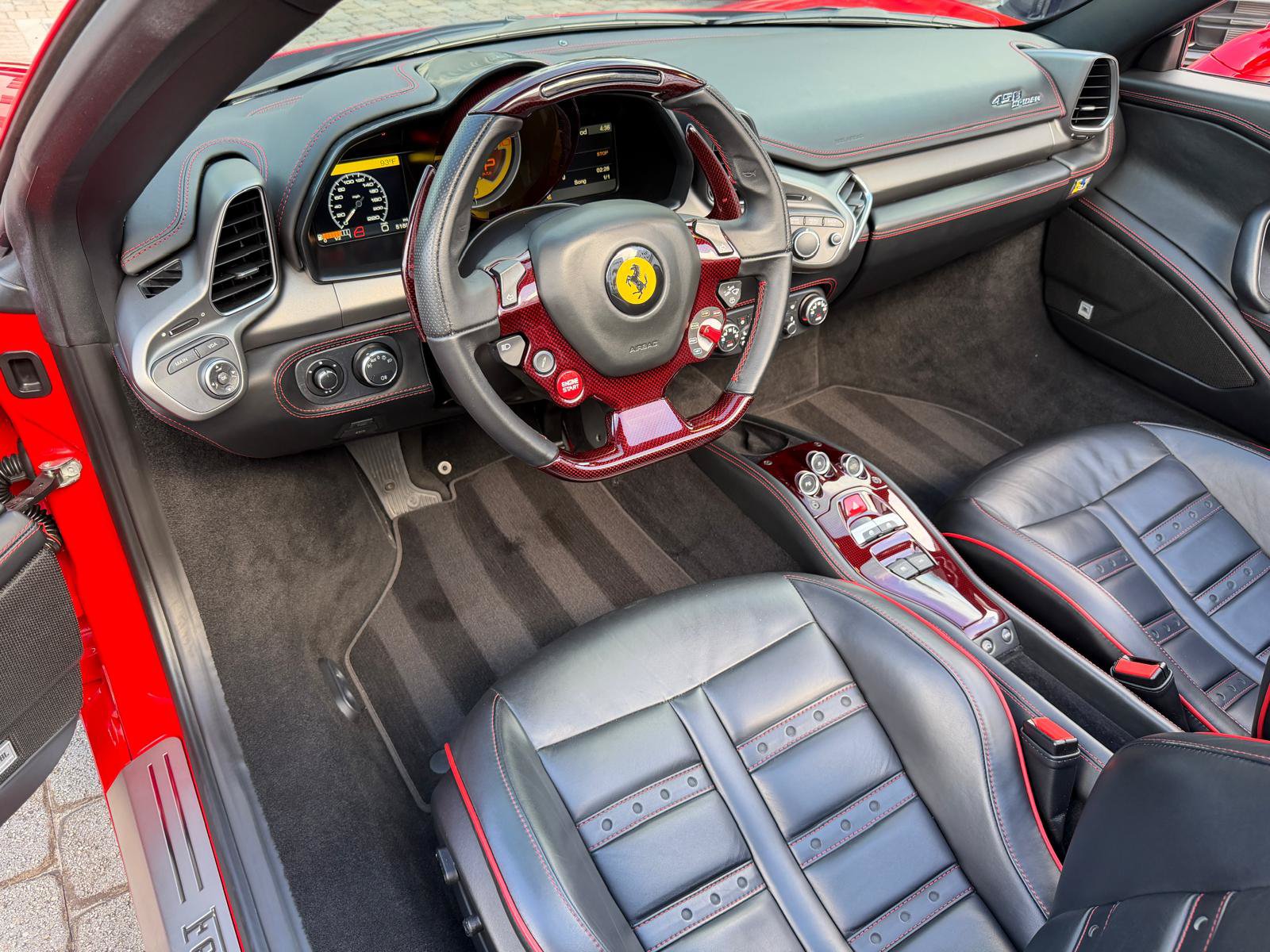 Used 2015 Ferrari 458 Spider RWD image 41