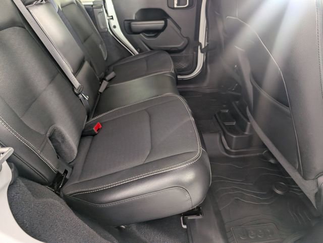 Used 2020 Jeep Wrangler Unlimited Sport AWD/4WD image 28