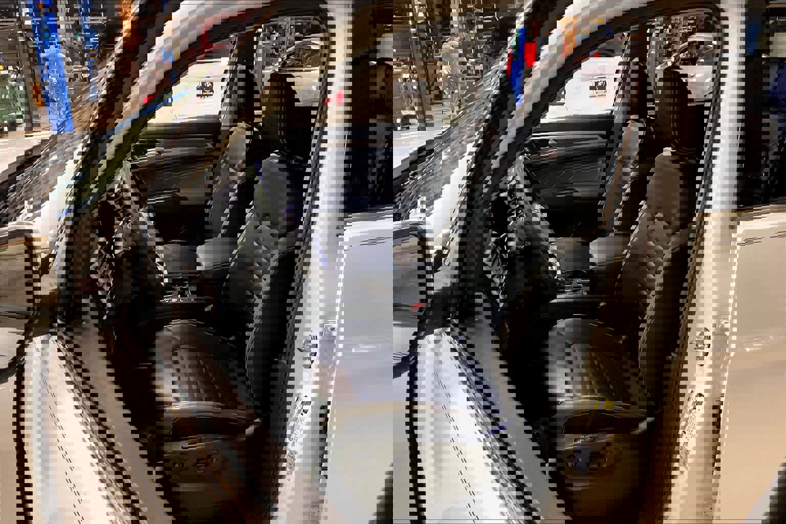 Used 2021 Volkswagen Atlas SEL Premium image 7