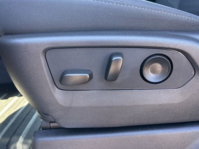 New 2026 Chevrolet Silverado 3500 LT w/ Convenience Package image 16