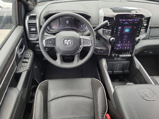 Used 2026 RAM 3500 Laramie AWD/4WD image 13