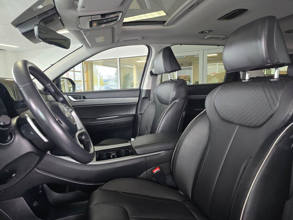 Used 2025 Hyundai Palisade SEL AWD/4WD image 18