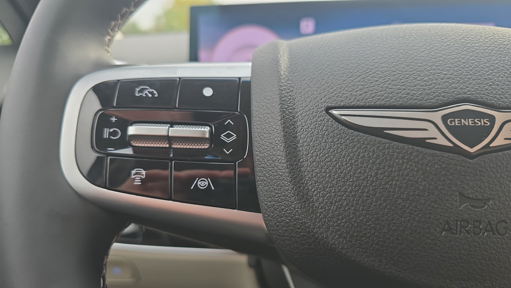 New 2027 Genesis GV70 2.5T Advanced AWD/4WD image 26