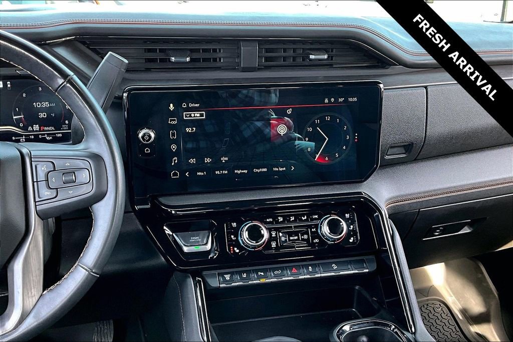 Used 2025 GMC Sierra 2500 AT4 w/ AT4 Premium Plus Package image 10