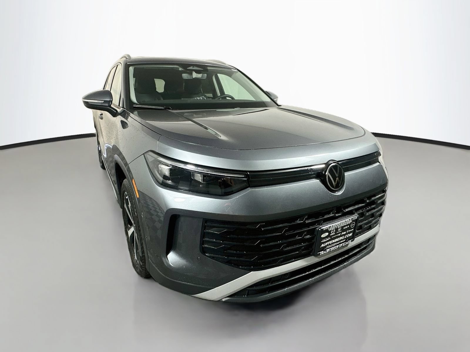 New 2026 Volkswagen Tiguan SE