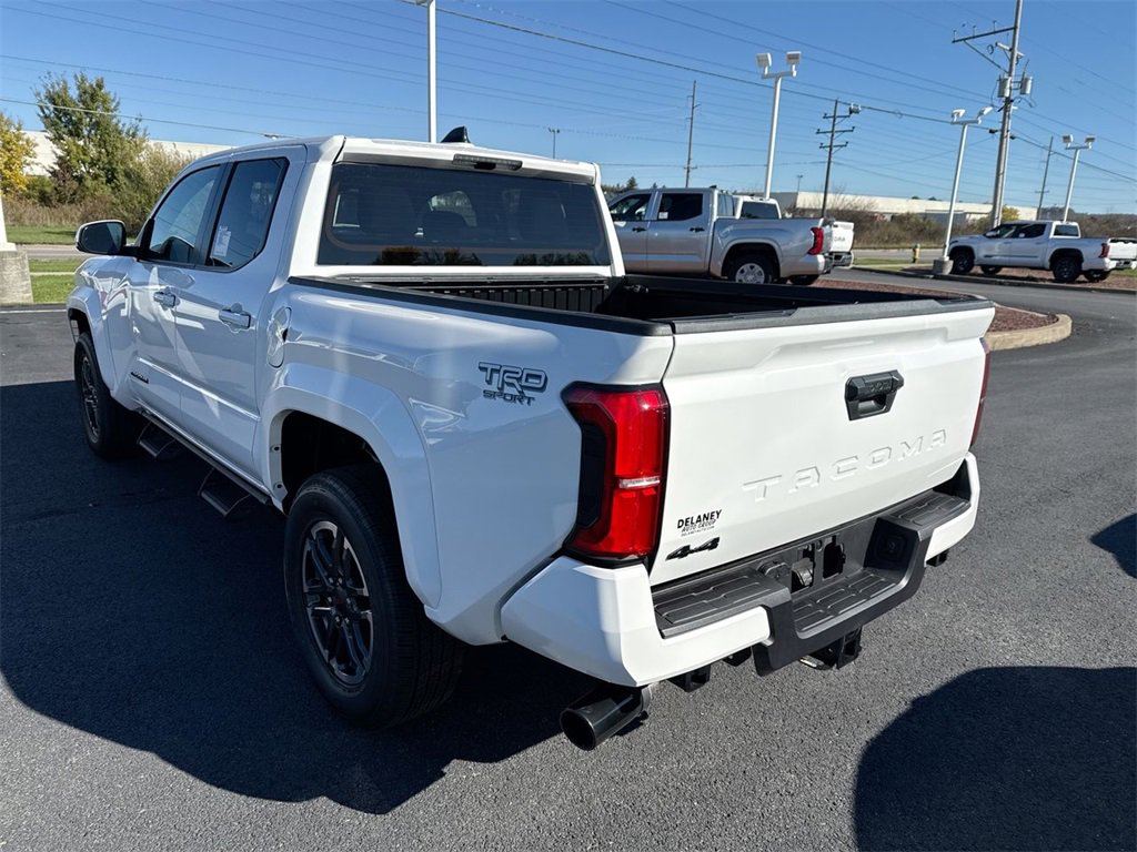 New 2025 Toyota Tacoma TRD Sport image 6