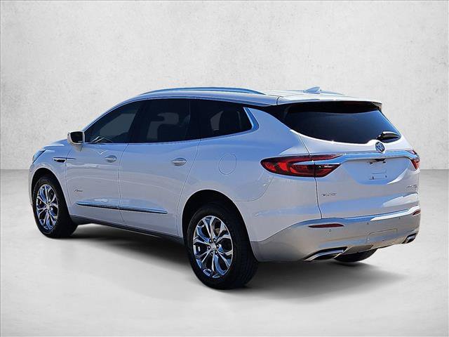 Used 2018 Buick Enclave Avenir w/ Avenir Technology Package AWD/4WD image 8