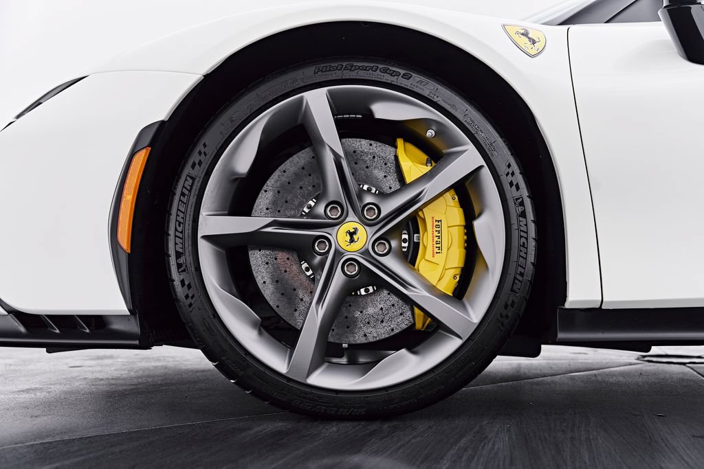 Used 2022 Ferrari SF90 Spider AWD/4WD image 3