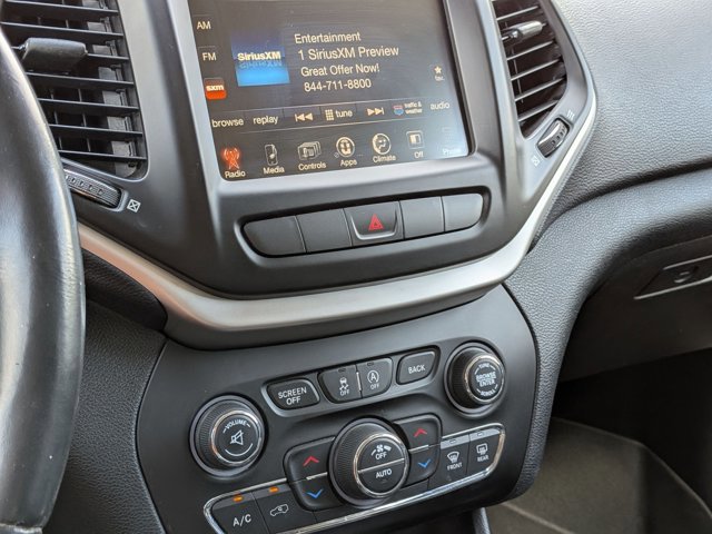Used 2015 Jeep Cherokee Trailhawk w/ Comfort/Convenience Group image 6