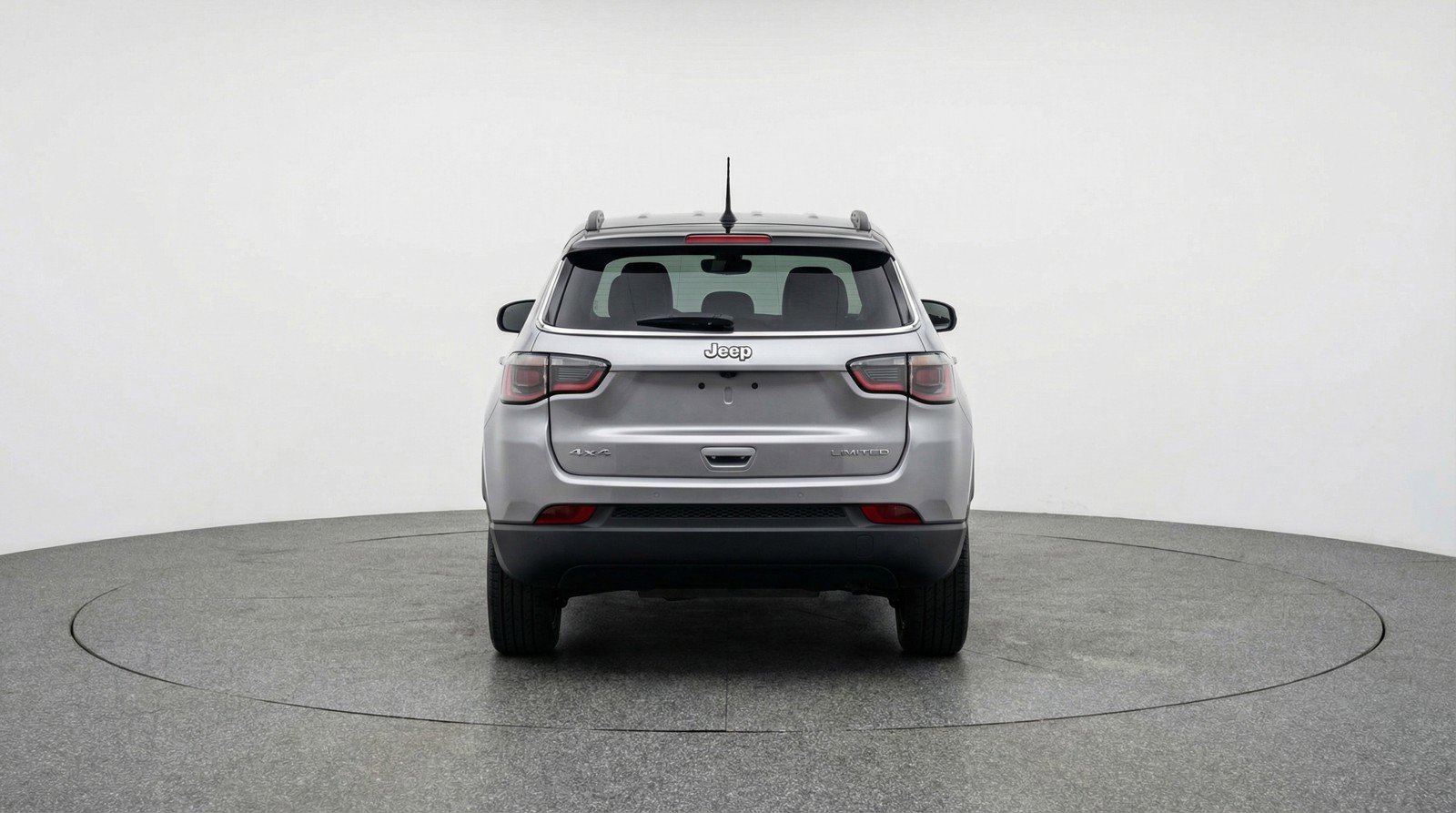 Used 2025 Jeep Compass Trailhawk AWD/4WD image 7