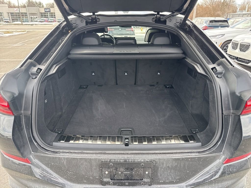 Used 2026 BMW X6 M60i image 21