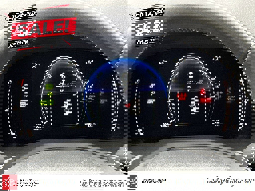 Used 2025 Toyota Camry SE image 15