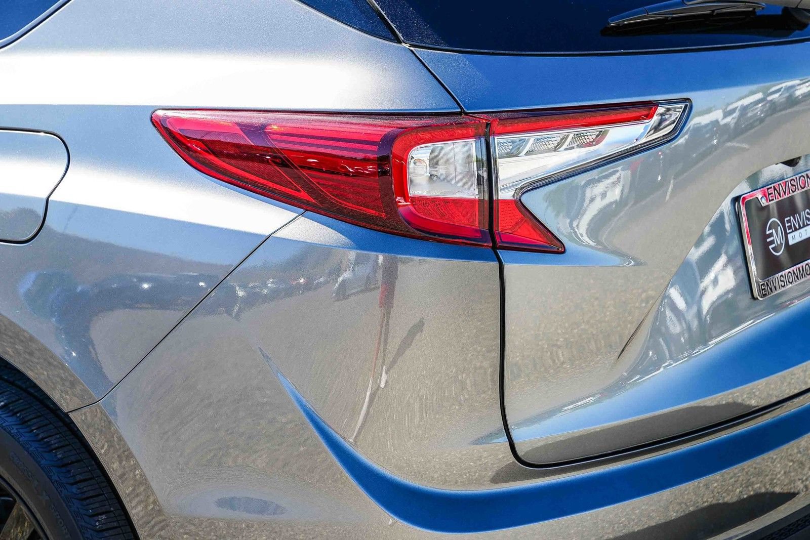 Used 2025 Acura RDX SH-AWD image 11