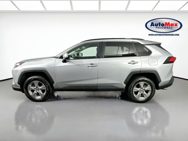 Used 2024 Toyota RAV4 XLE AWD/4WD image 8