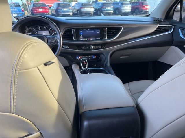 Used 2020 Buick Enclave Essence FWD image 18