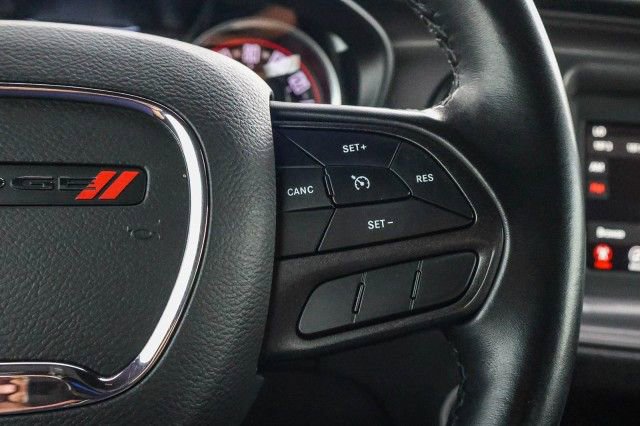 Used 2023 Dodge Challenger SXT image 18