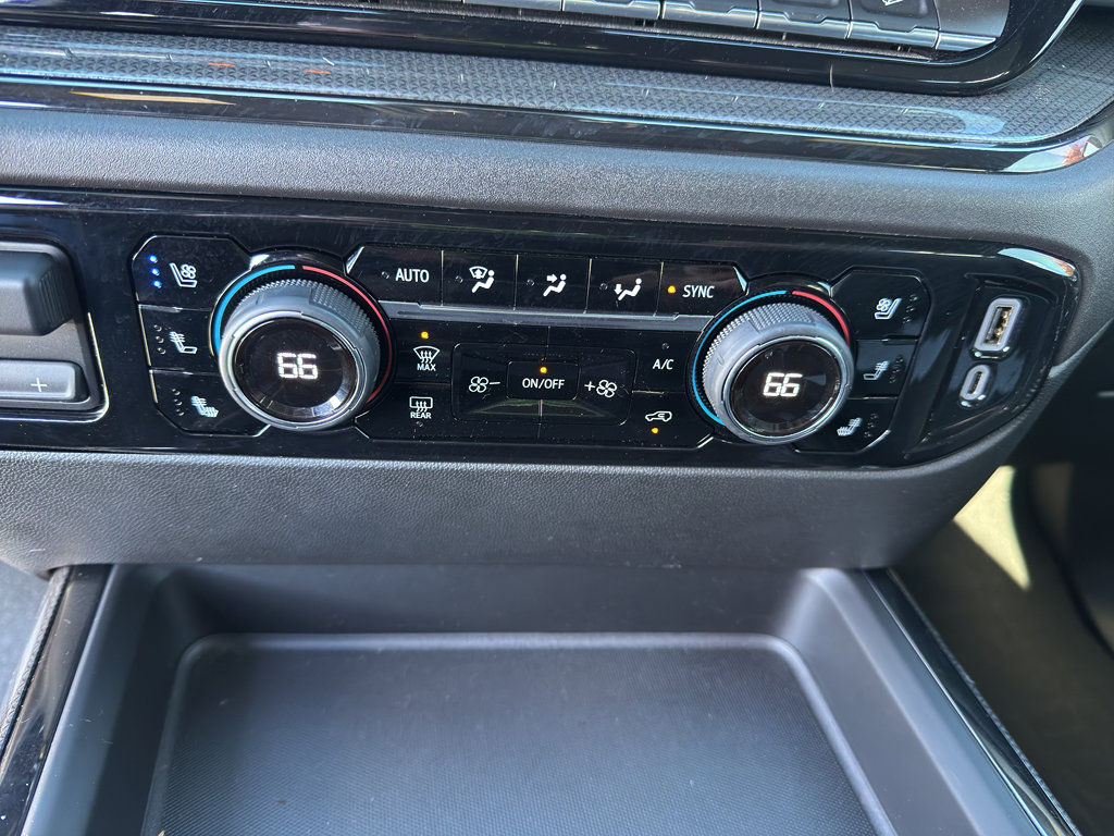 Used 2024 Chevrolet Silverado 2500 ZR2 image 17