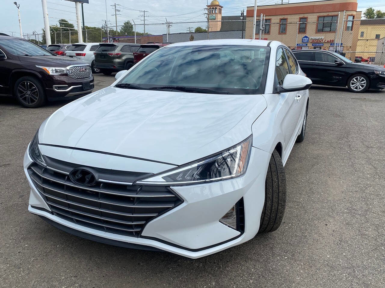 Used 2020 Hyundai Elantra SEL w/ Cargo Package (C1) image 2