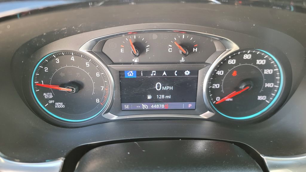 Used 2023 Chevrolet Traverse LT image 19