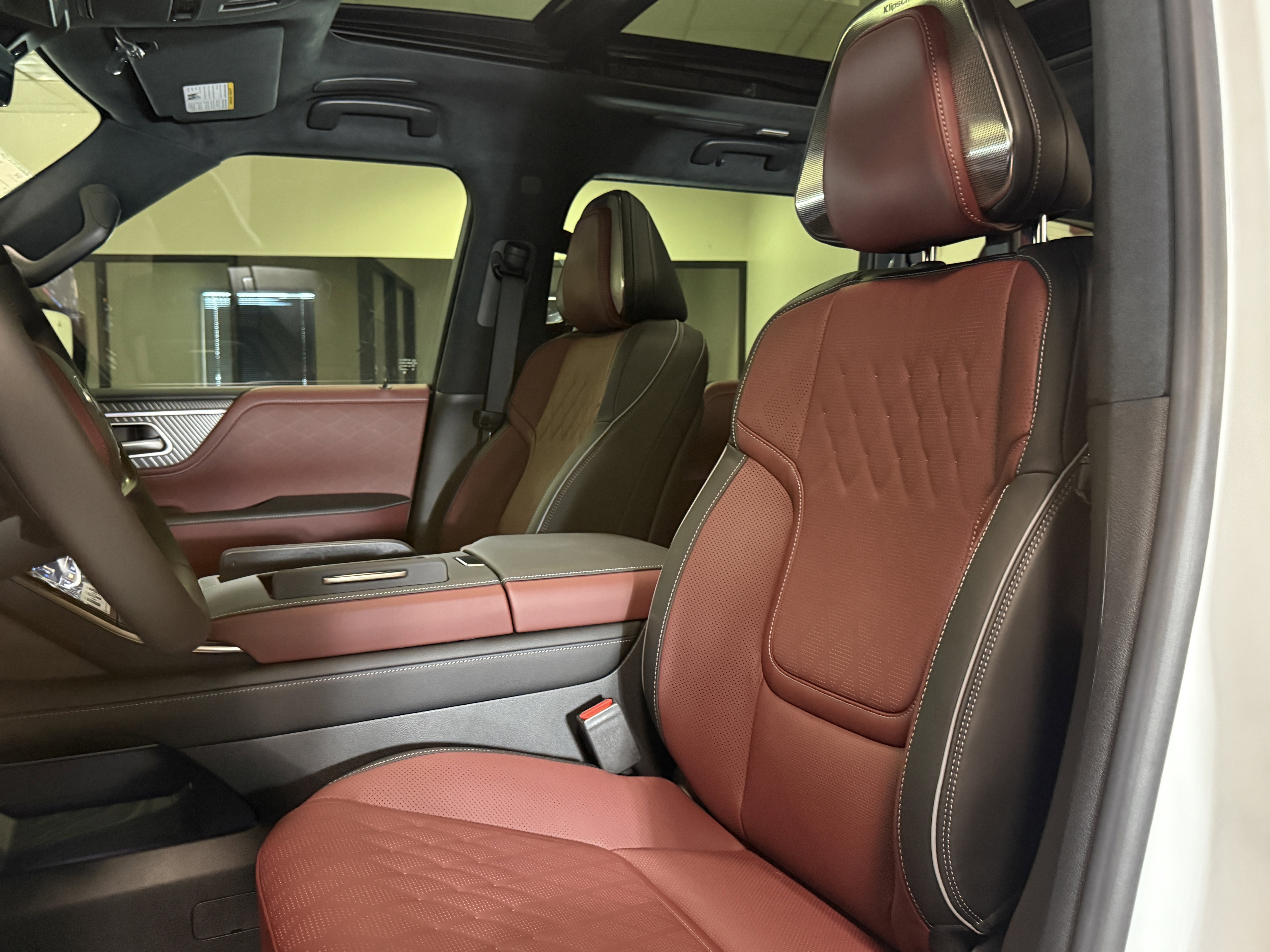 New 2026 INFINITI QX80 Autograph image 13