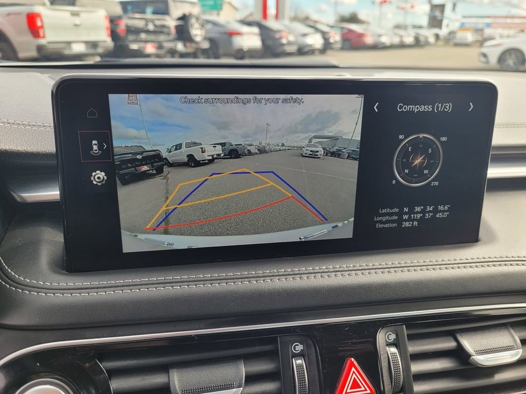 Used 2023 Genesis G70 2.0T image 18