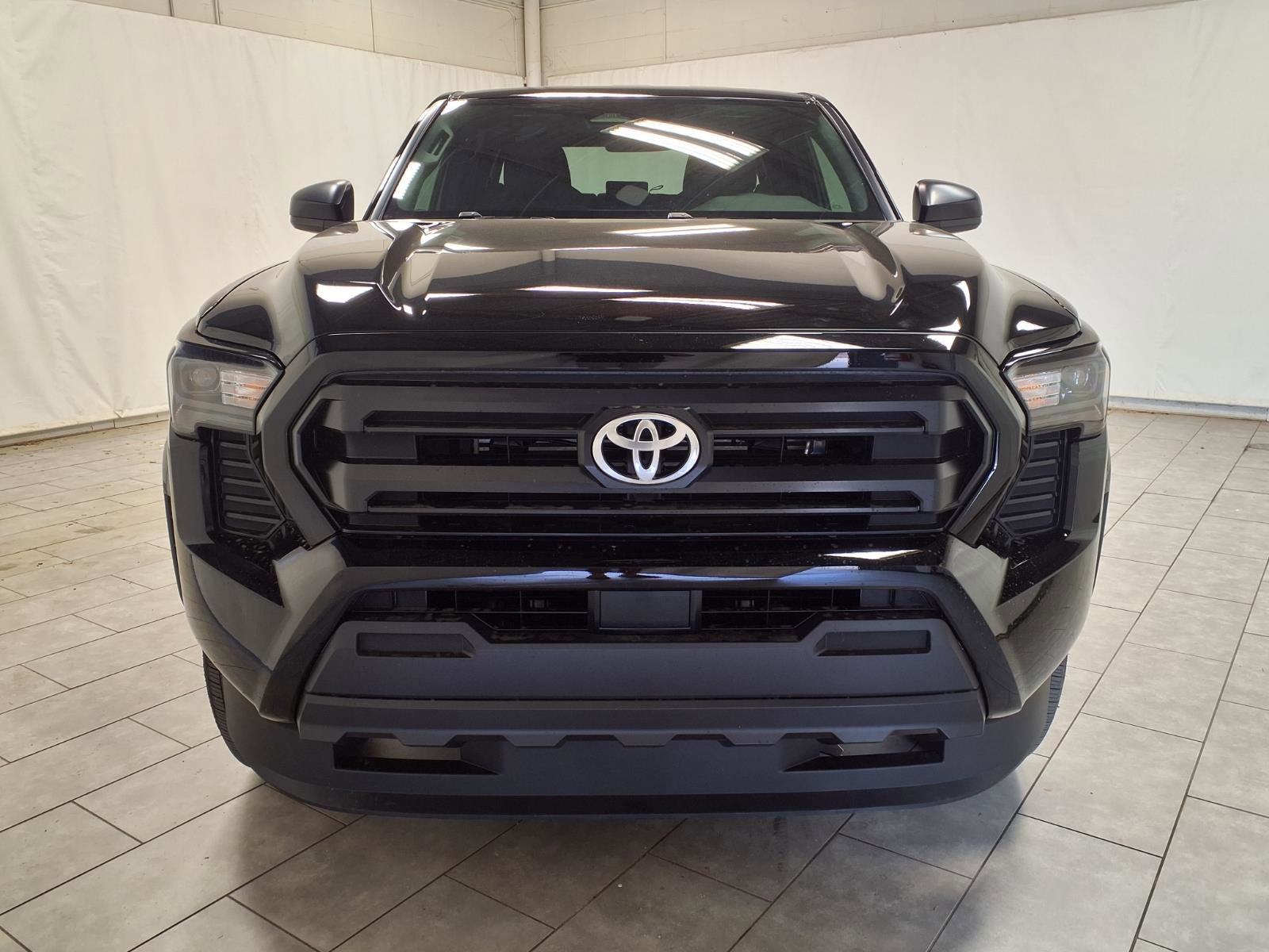 New 2026 Toyota Tacoma SR image 2