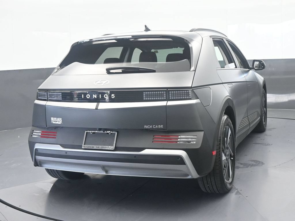 Used 2025 Hyundai Ioniq 5 SEL RWD image 5