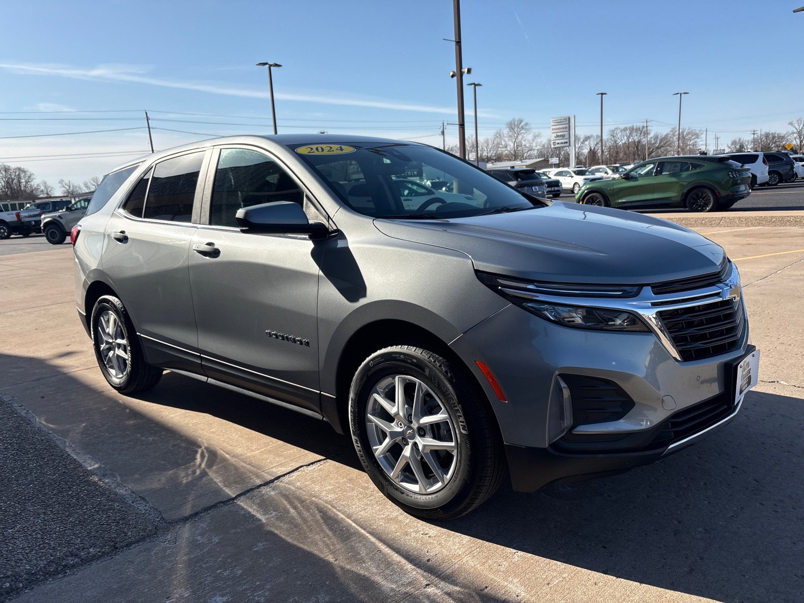 Used 2024 Chevrolet Equinox LT image 7