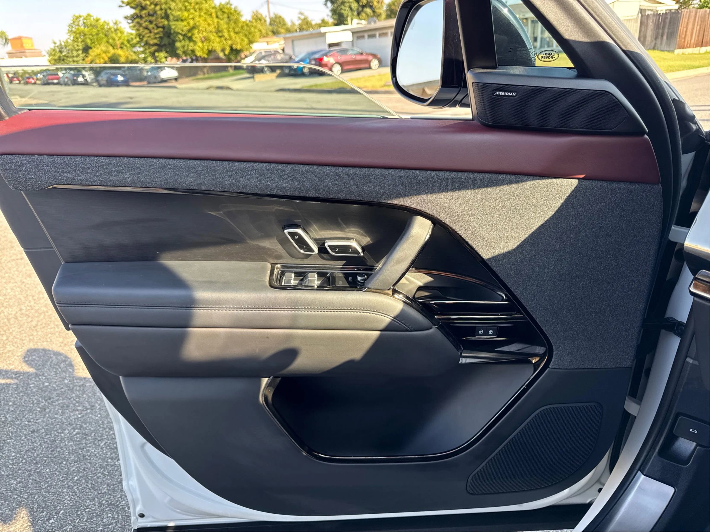 Used 2023 Land Rover Range Rover Sport SE Dynamic image 18