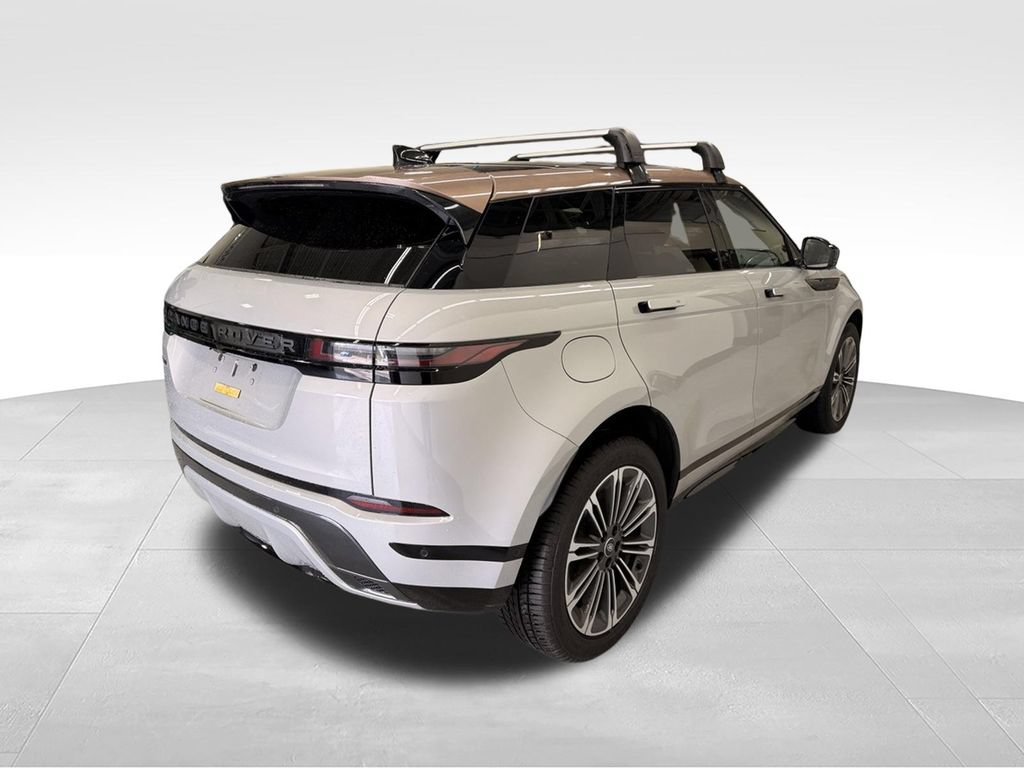 Used 2026 Land Rover Range Rover Evoque Dynamic SE AWD/4WD image 6