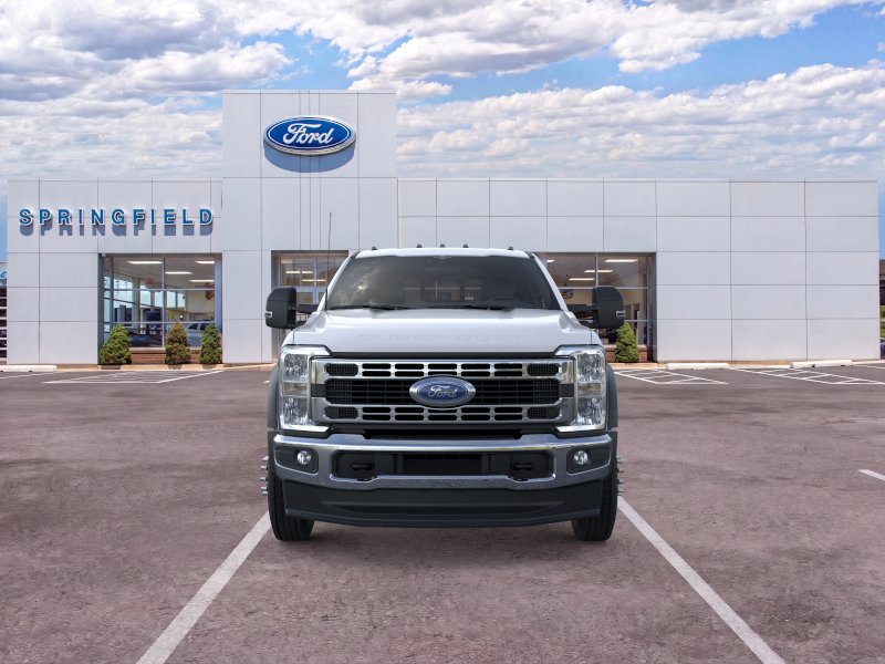 New 2026 Ford F550 4x4 Crew Cab image 6